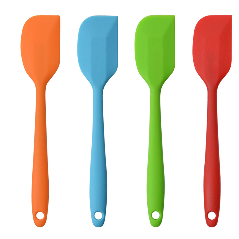 What Is The Key Differences Between Silicone and Rubber Spatulas3