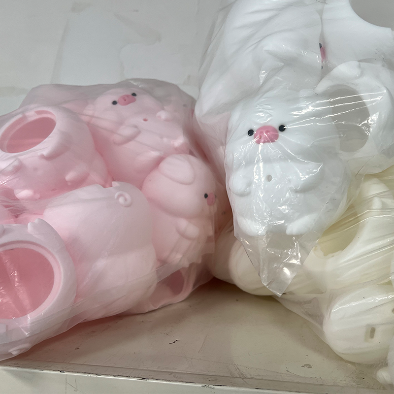 Materials Used to Manufacture Silicone Night Lights — A Manufacturer’s Guide1